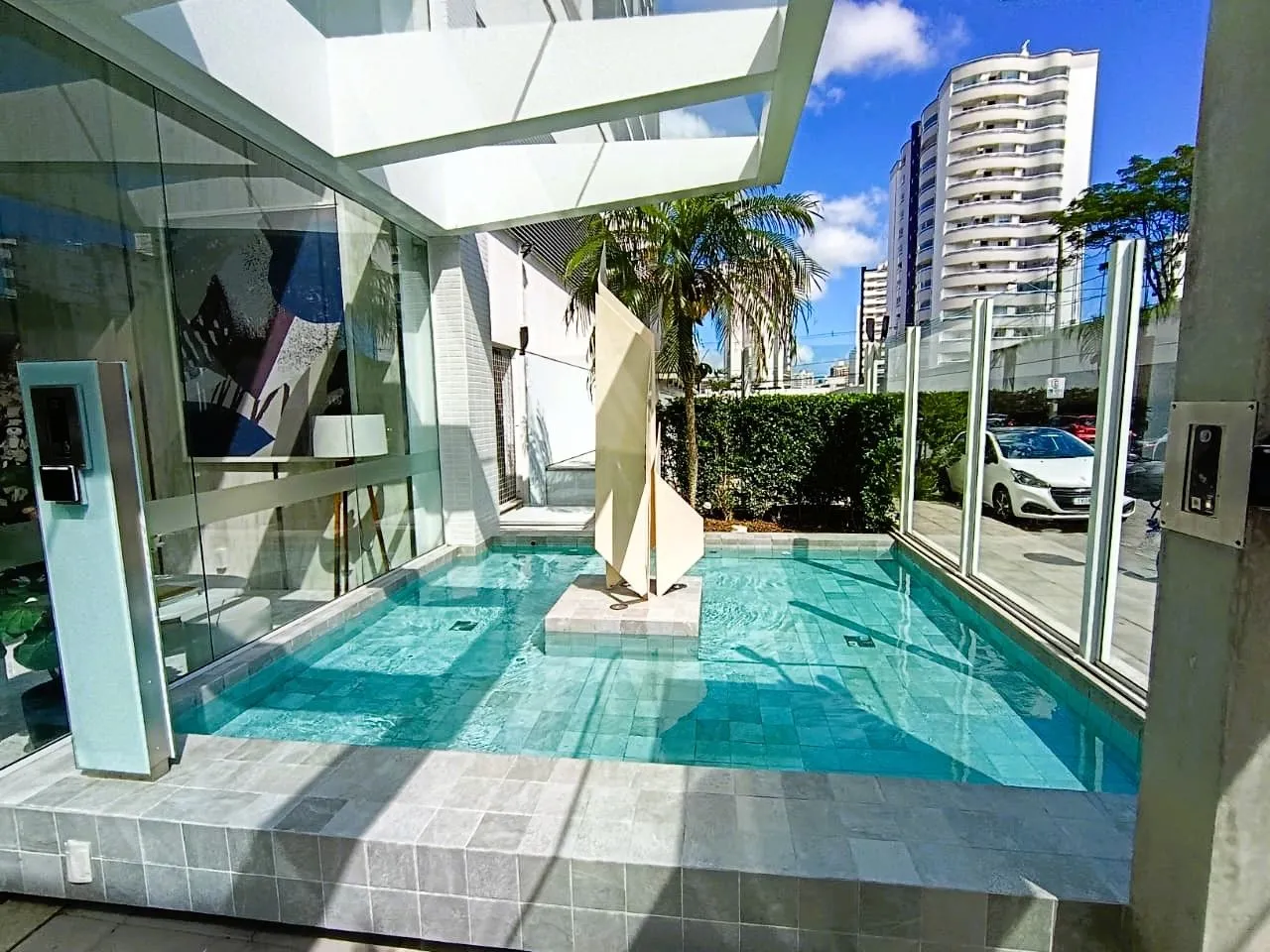 Furnished 96 m² apartment with private BBQ — photo 39