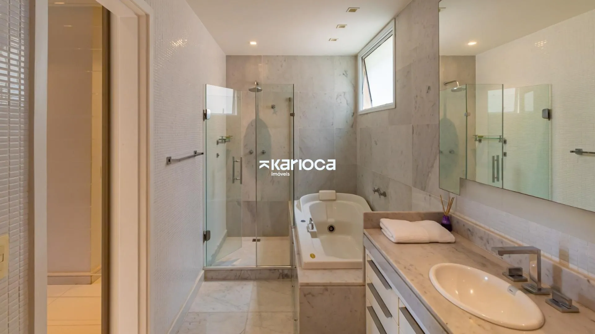 Apartamento mobiliado com 4 suítes e churrasqueira na varanda — photo 54