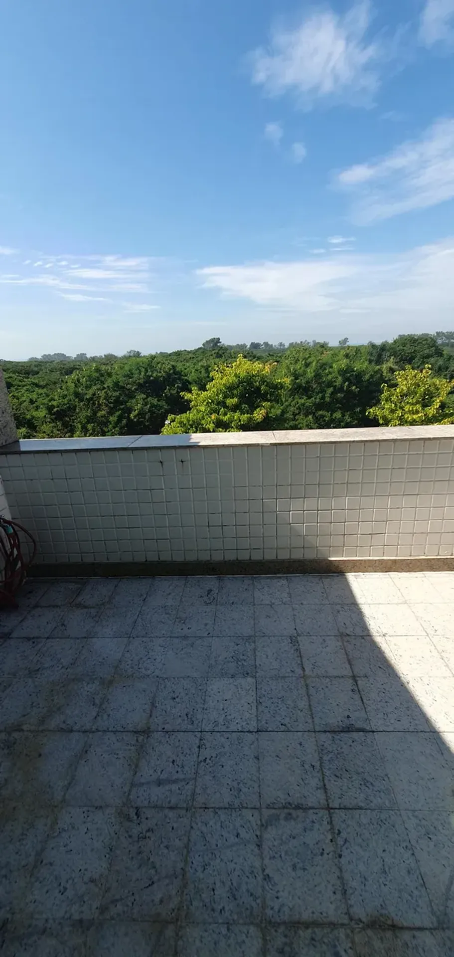 Duplex penthouse with 381 m² and a built-in grill balcony — photo 12