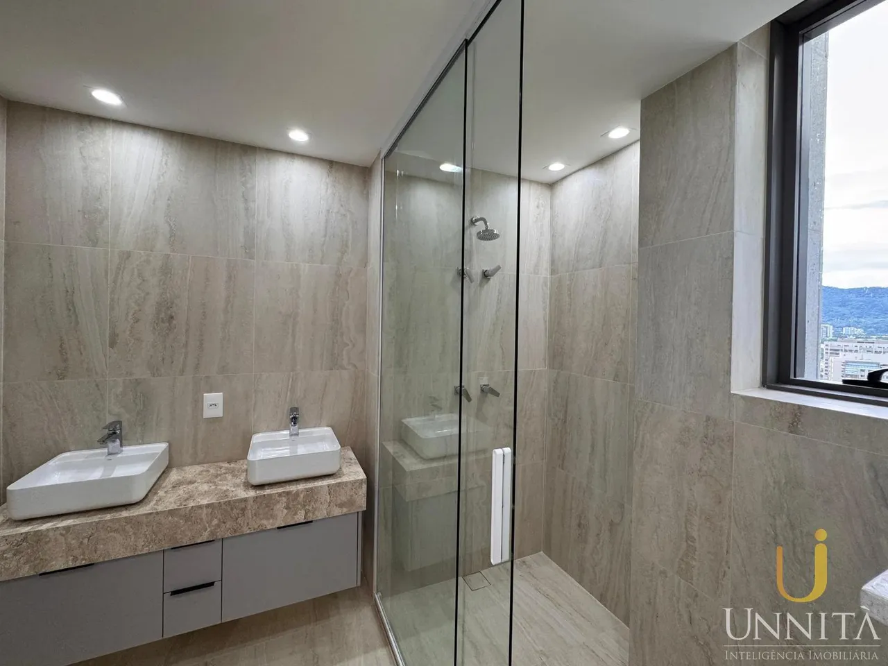 Apartamento com 3 quartos e 3 banheiros com vista — photo 9
