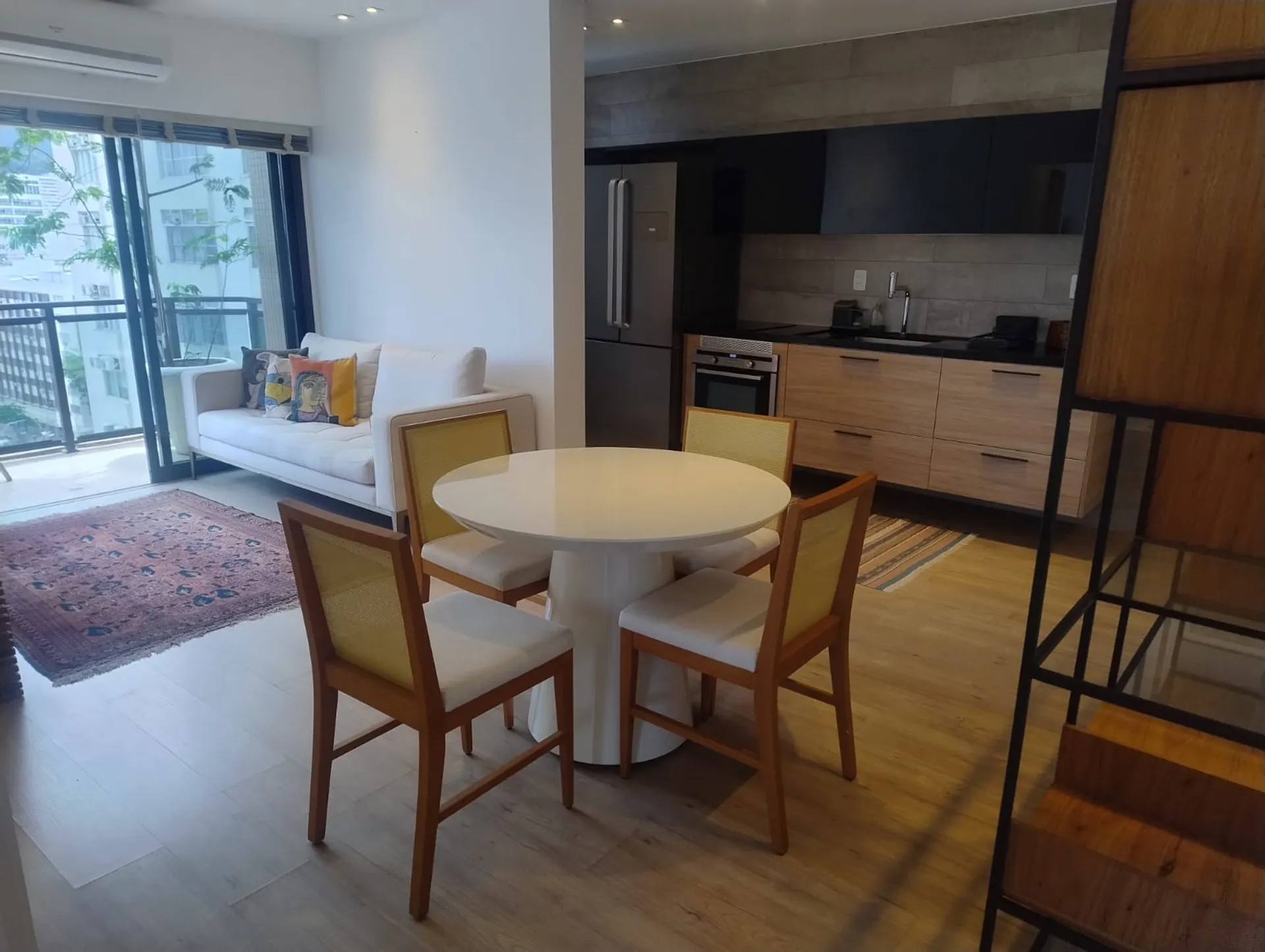 Apartamento mobiliado com 2 suítes e varanda de 62 m² — photo 13
