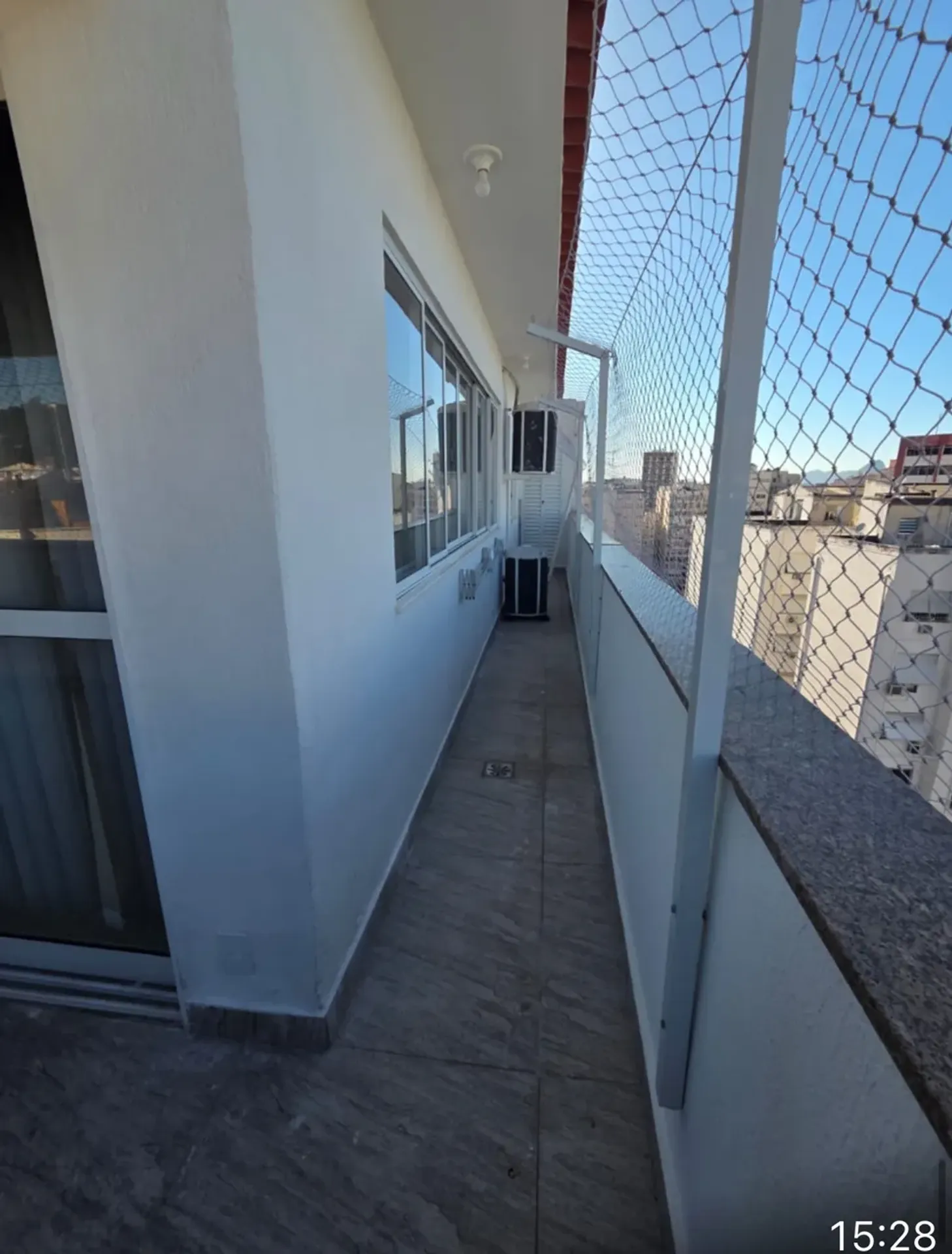 Unfurnished 3-bedroom apartment with terrace views — photo 44