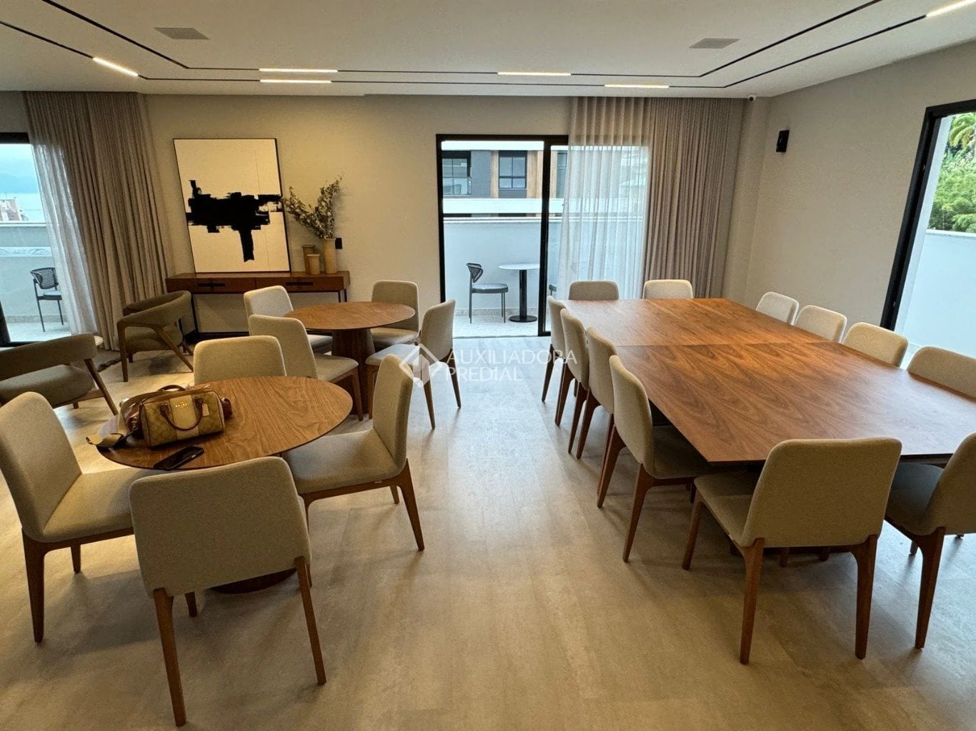 Home office in a one-bedroom apartment, 40 m² — photo 7