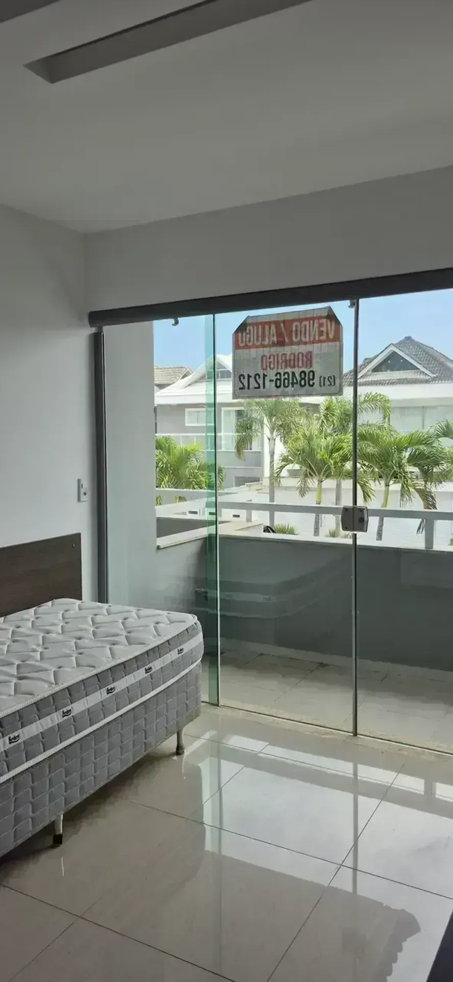 Furnished triplex house with 4 bedrooms and 5 baths — photo 42