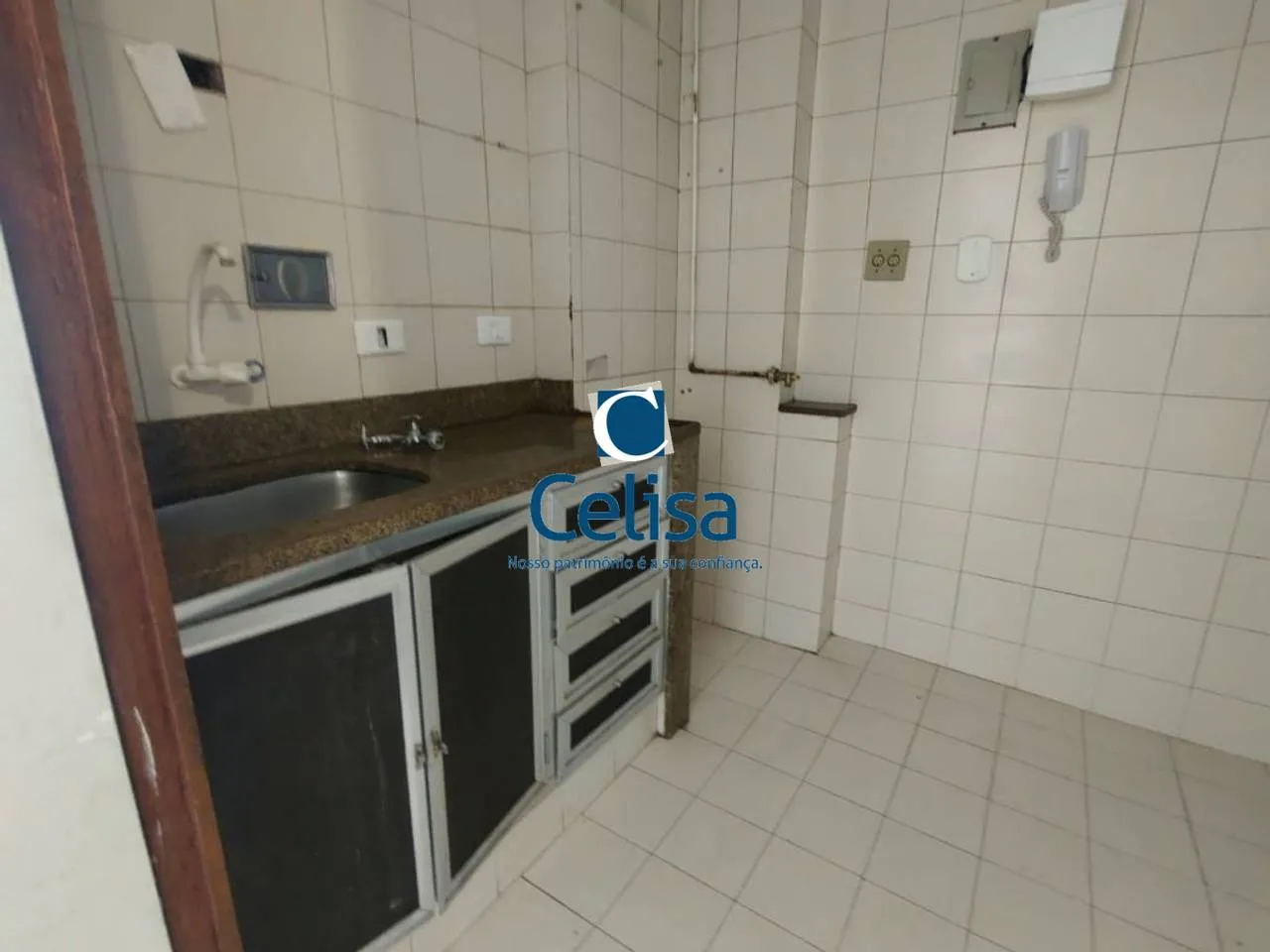 68 m² apartment with 2 bedrooms and 1 parking spot — photo 4