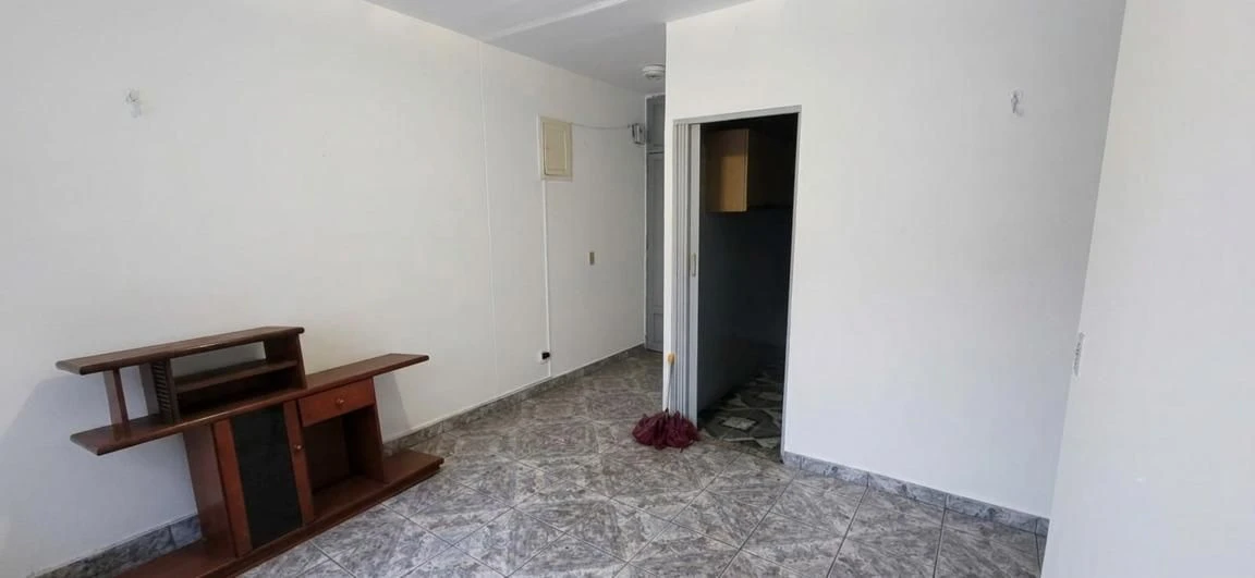 Apartment with 2 bedrooms, 1 bathroom and 1 parking spot — photo 6