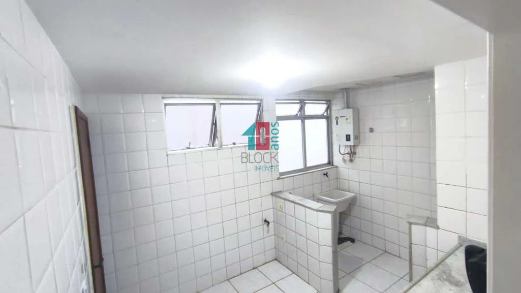 Apartamento com 3 quartos e piscina no condomínio — photo 29
