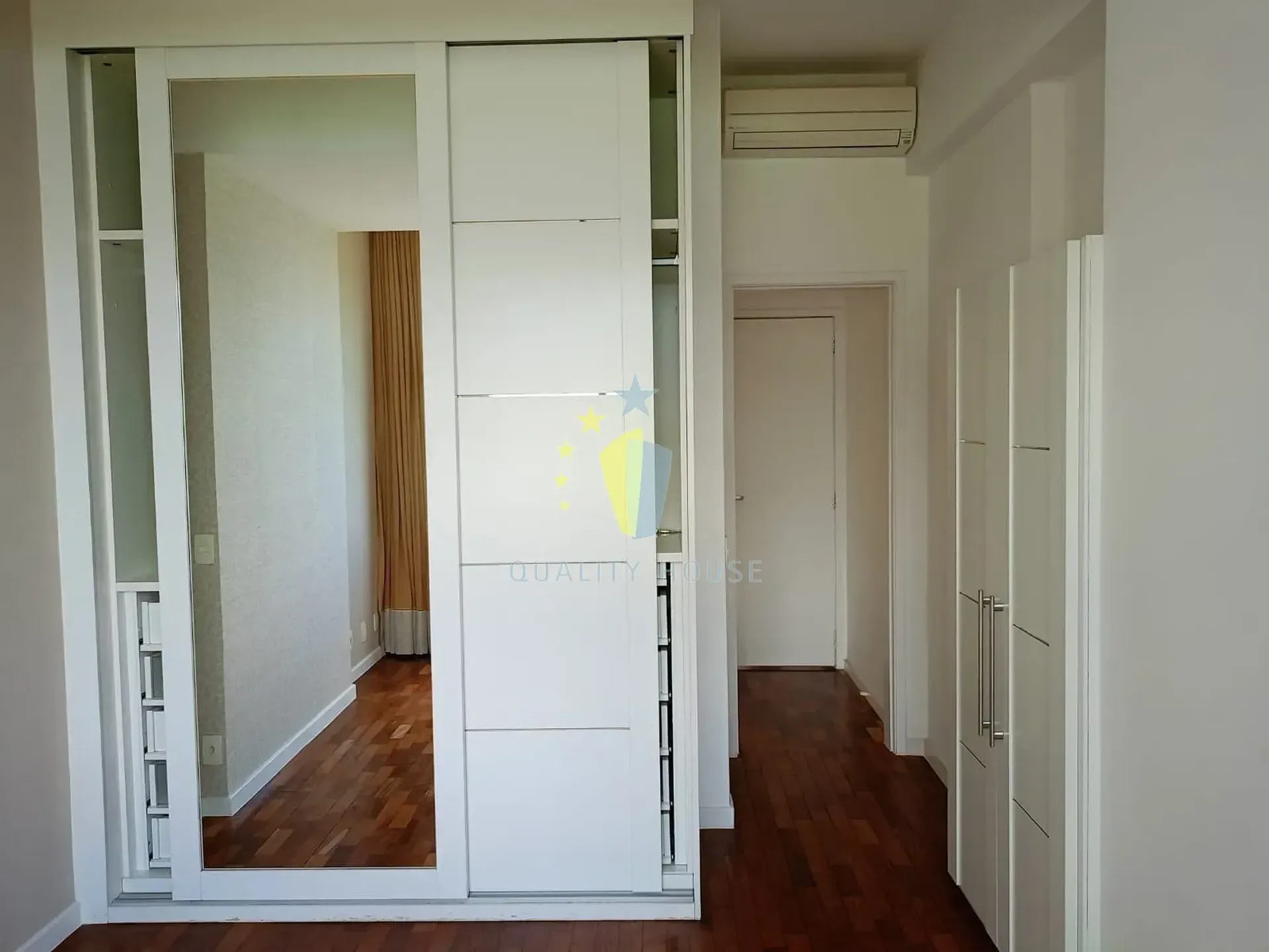 Water view in a 3-bedroom apartment, 110 m² — photo 39