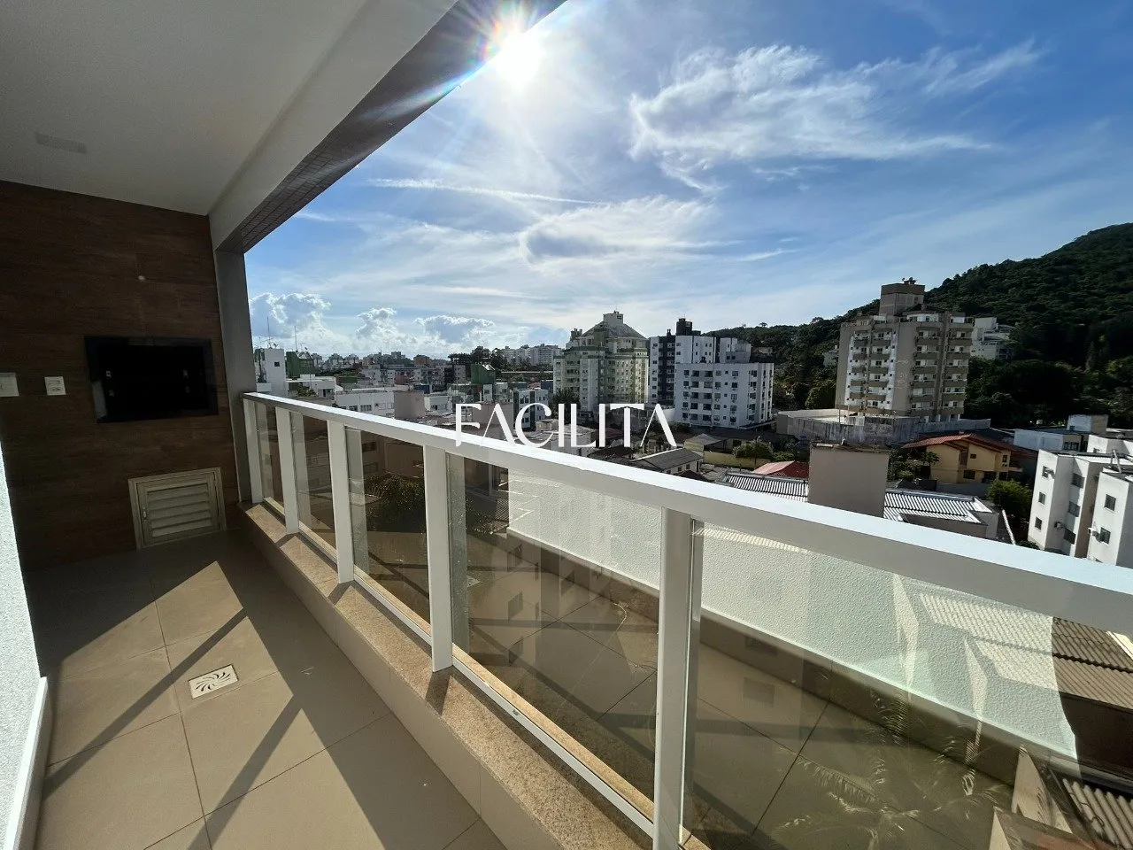 Furnished 2-bedroom apartment with balcony grill and 76 m² — photo 5
