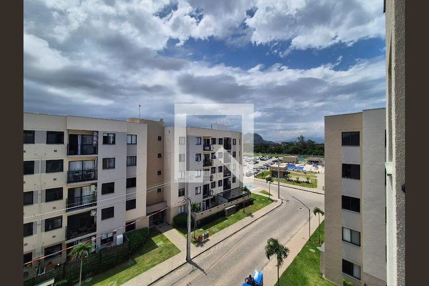 Glass-enclosed balcony in a 2-bedroom apartment, 55 m² — photo 4
