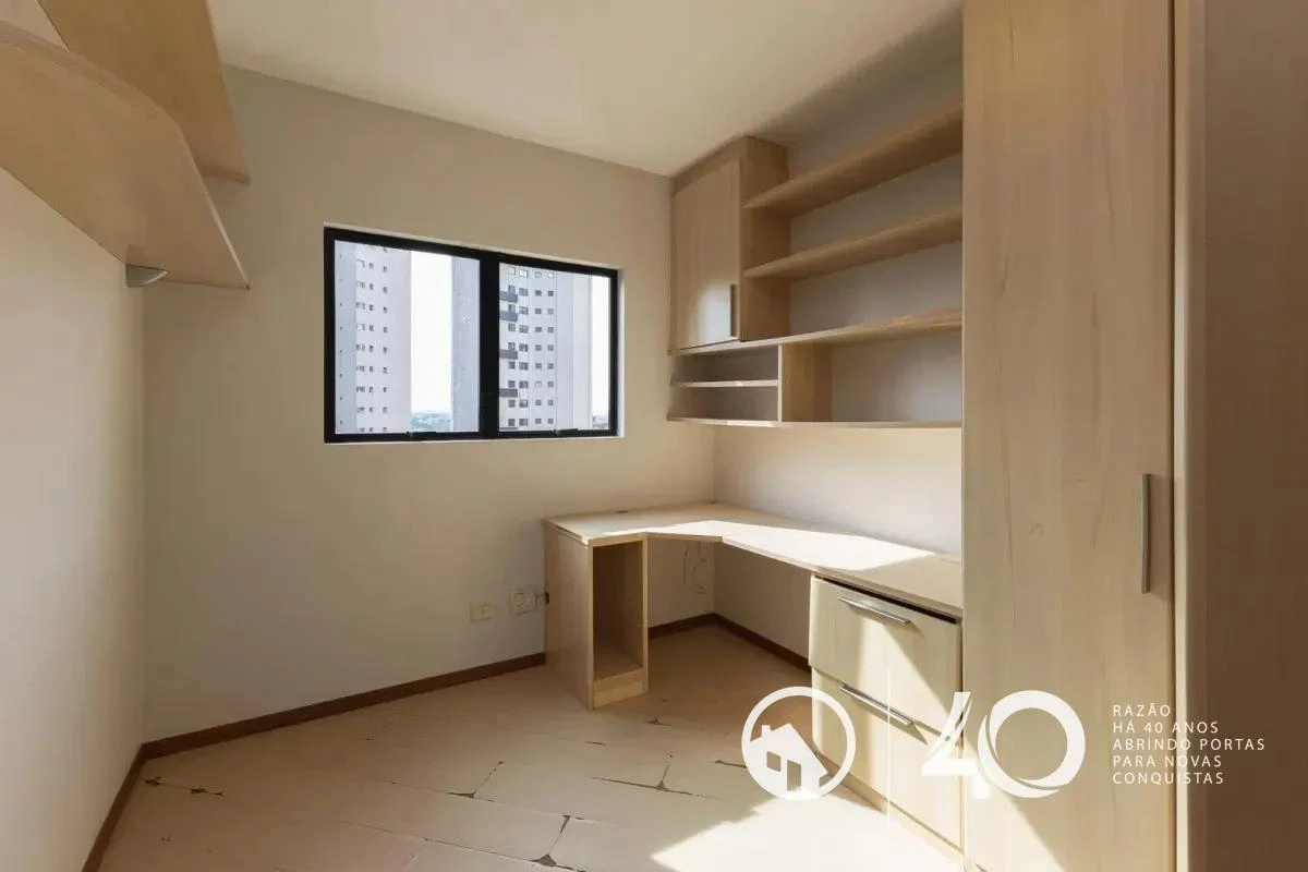3-bedroom apartment with a home office — photo 7