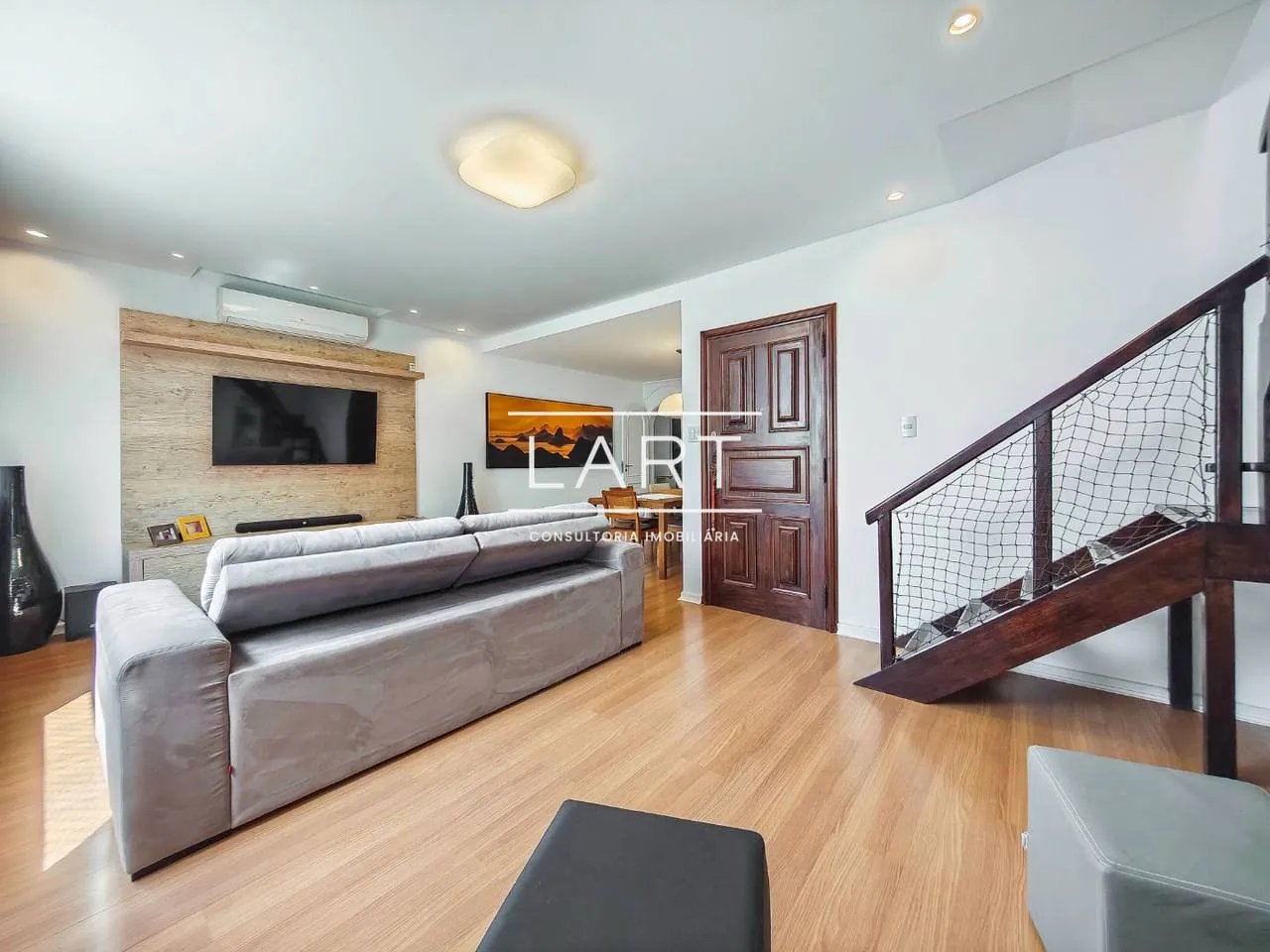 Apartamento de 310 m² com lava-louças e banheira — photo 21