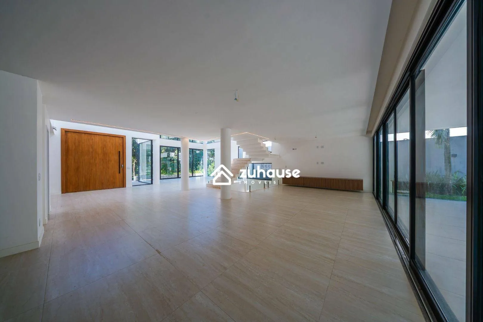 Casa com 5 quartos e cozinha em conceito aberto — photo 17