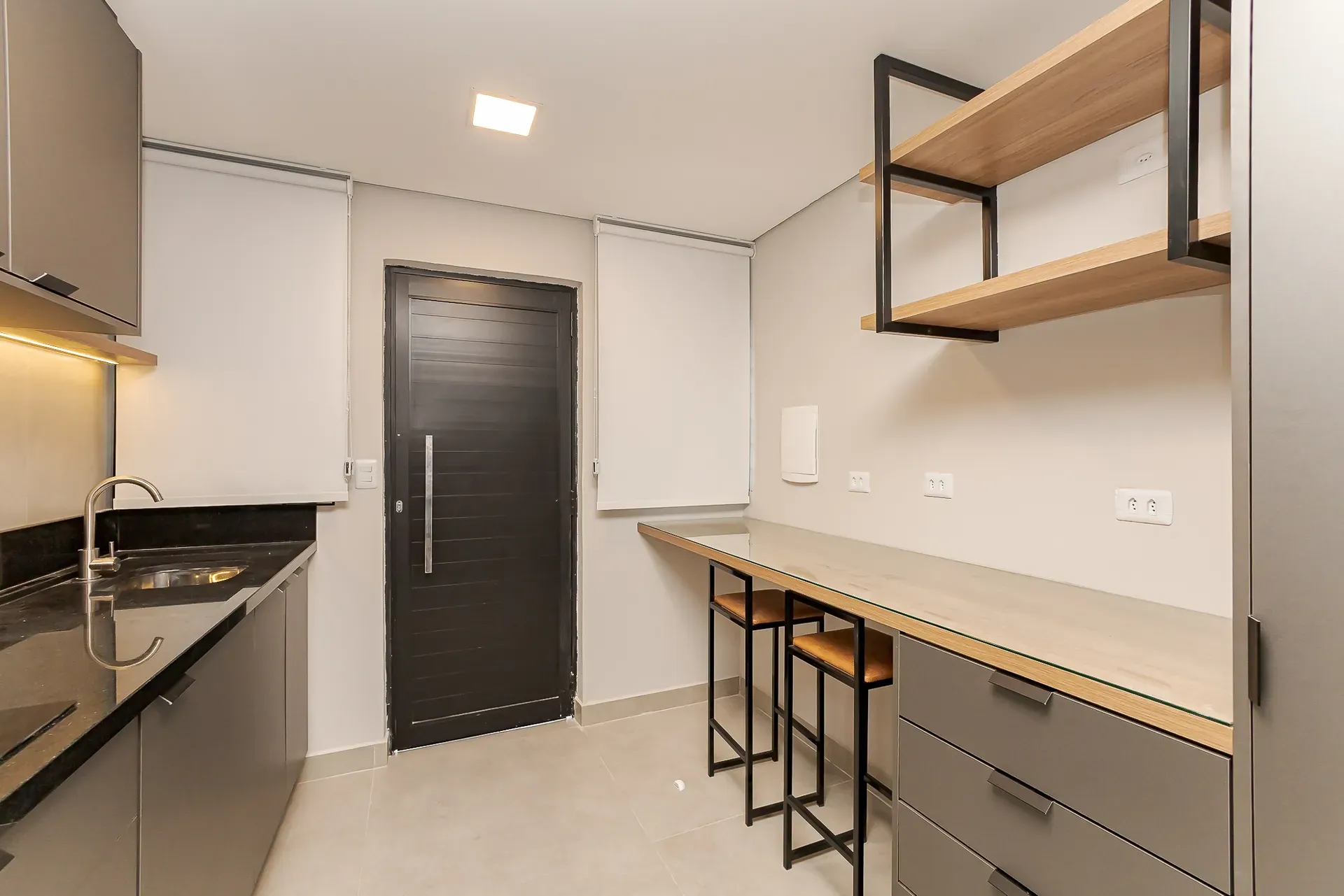 Furnished studio, 24 m², with a washing machine — photo 14