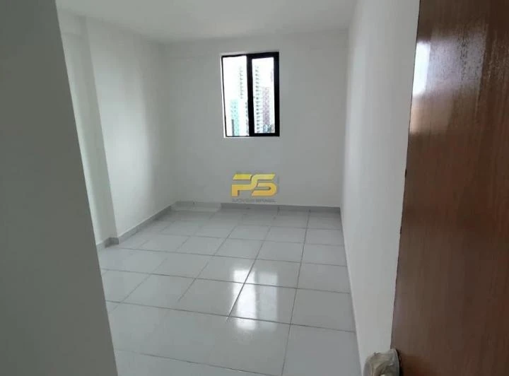 97 m² apartment with 3 bedrooms, 2 baths, 12th floor — photo 4