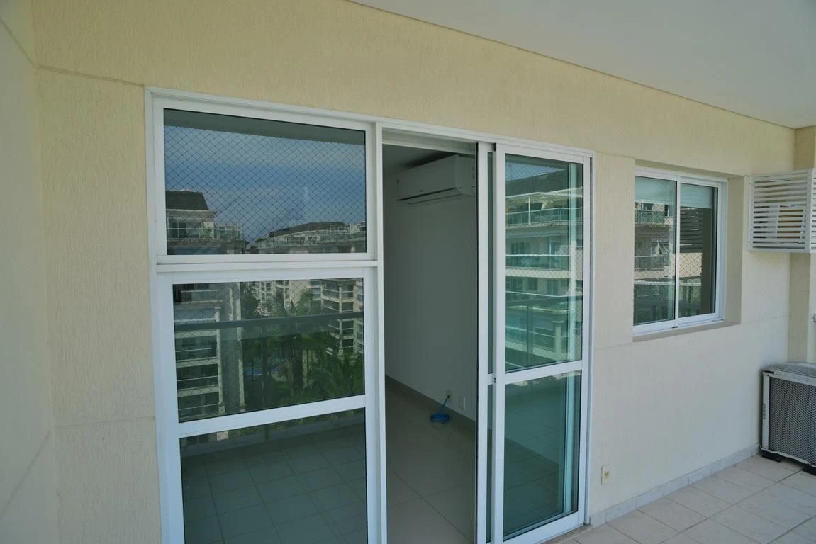 3-bedroom apartment in a building with a sauna — photo 23