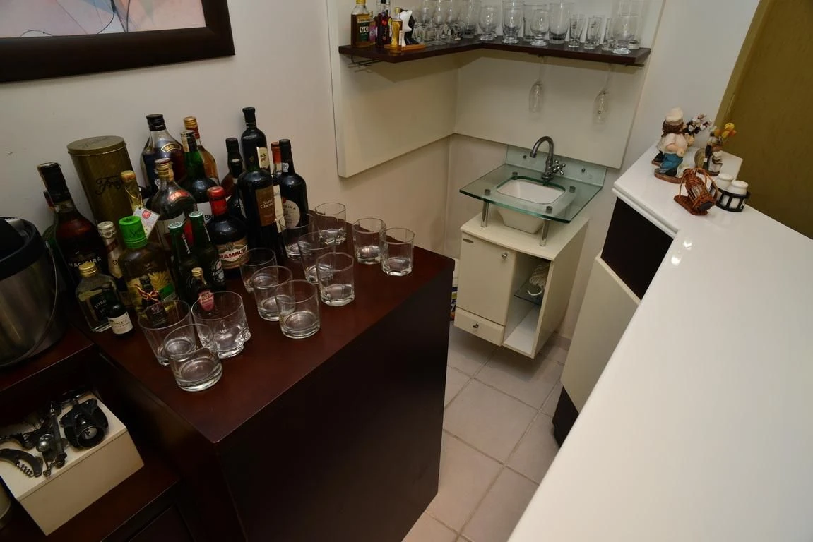 3 quartos e varanda envidraçada: apartamento de 188 m² — photo 19