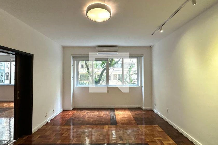 Unfurnished 260 m² apartment with 4 en-suite bedrooms — photo 34