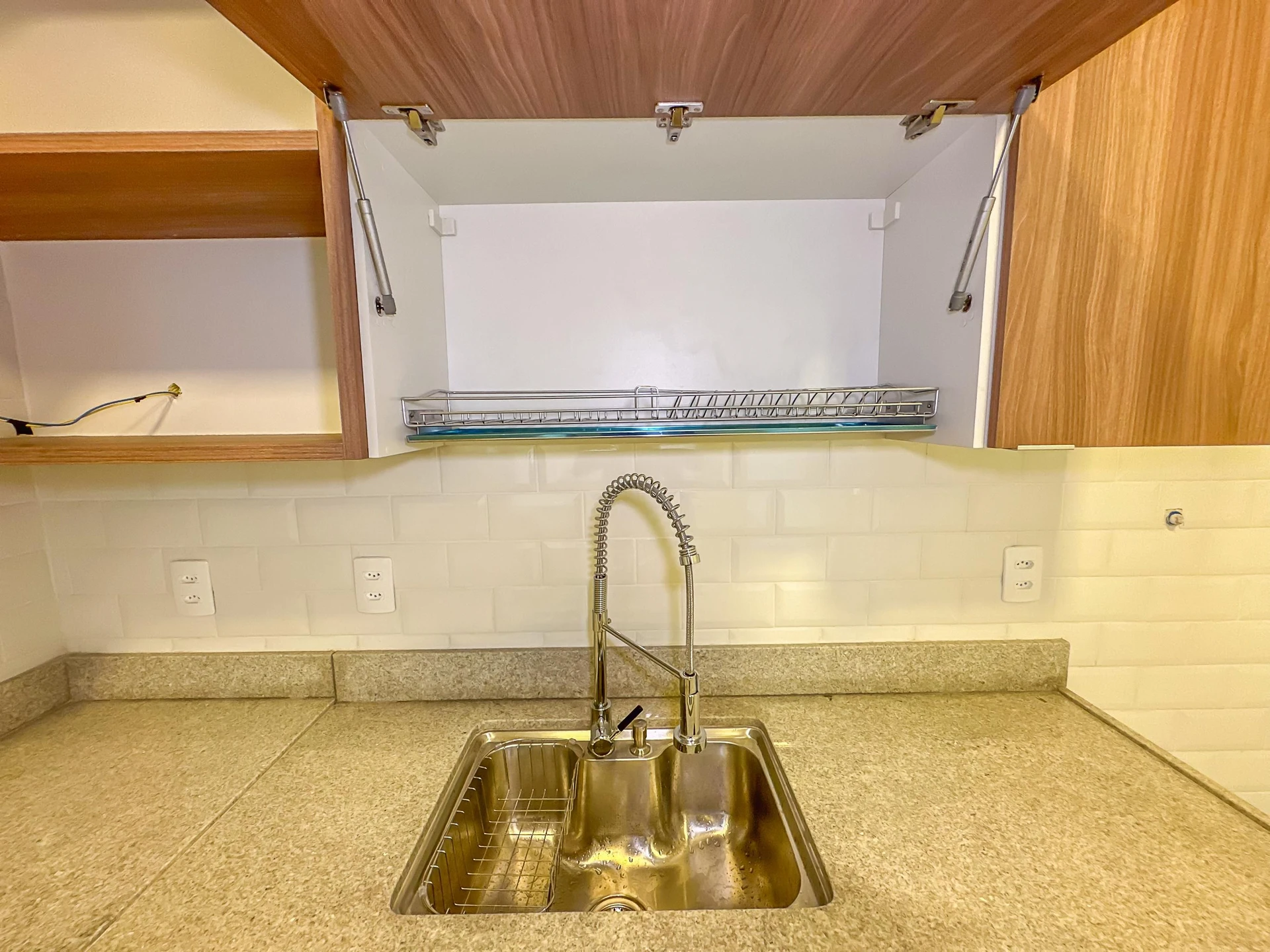 Casa com 3 quartos, sendo 1 suíte, e 1 vaga — photo 6
