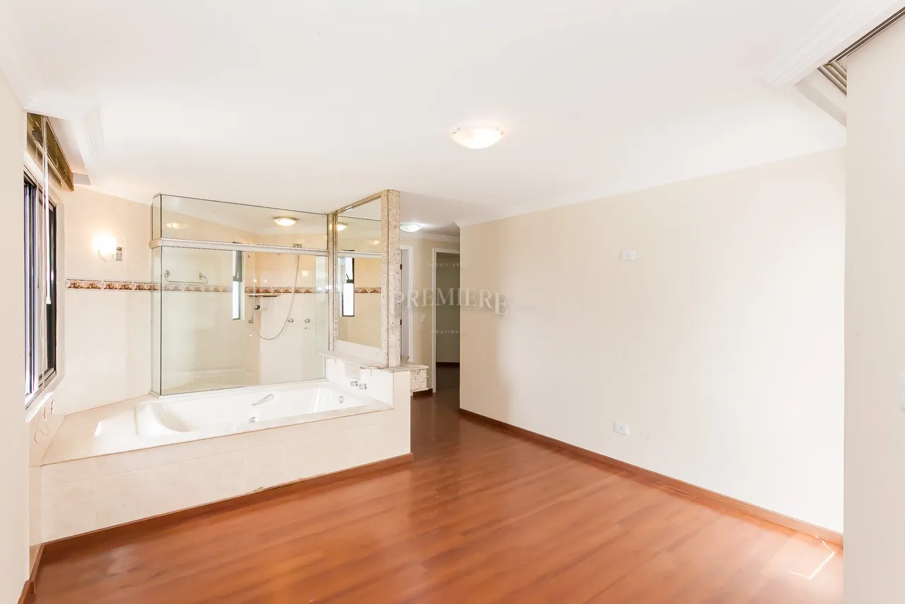 Unfurnished 3-bedroom house with private garden — photo 13