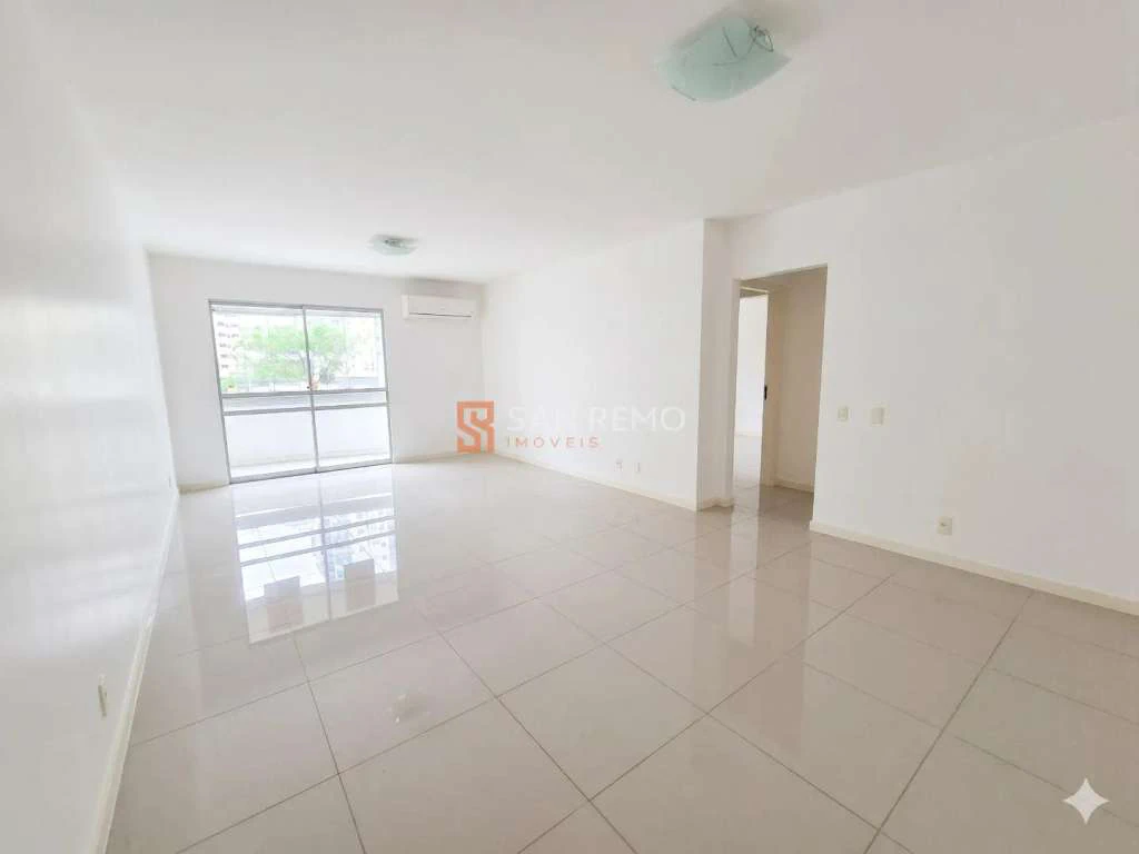 3-bedroom apartment with 1 en-suite and 144 m² — photo 2