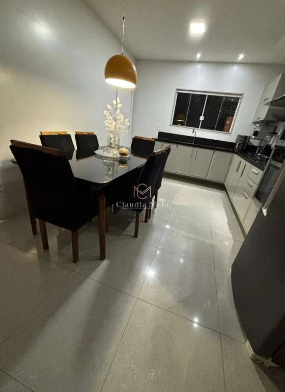 Casa mobiliada com 4 suítes e 6 banheiros, 300 m² — photo 5
