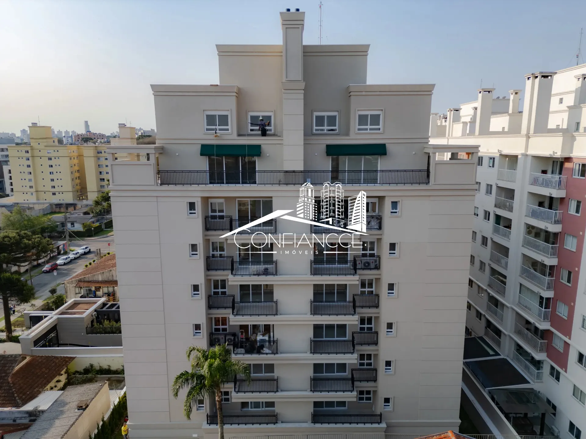 3-bedroom apartment with a private pool in Curitiba — photo 56