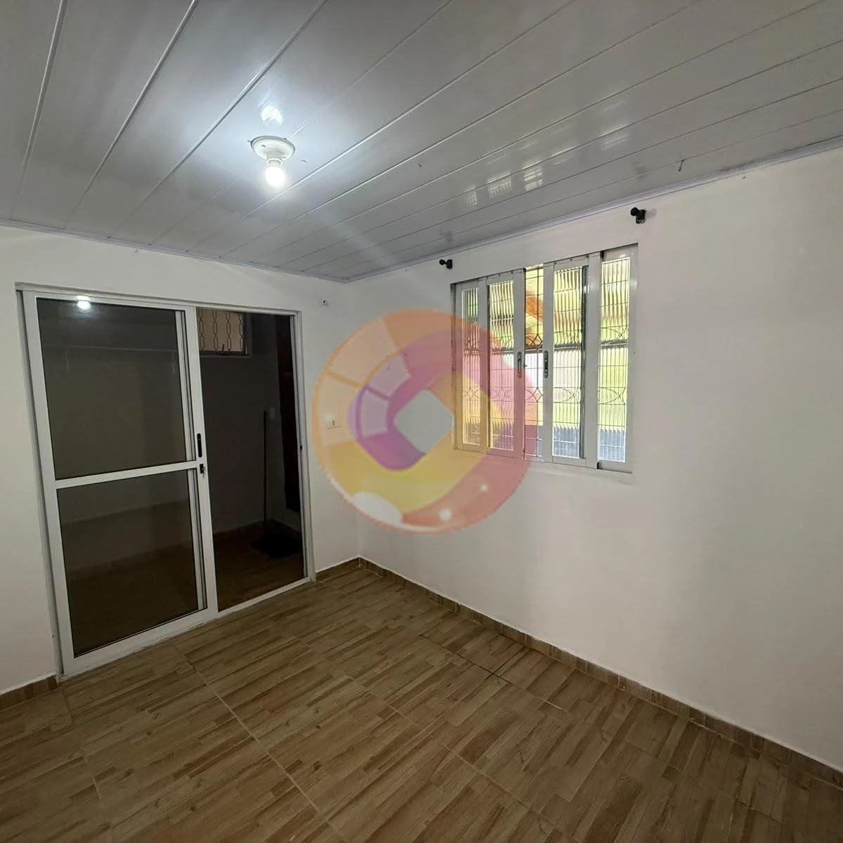 One-bedroom, 50 m² house in Curitiba — photo 3