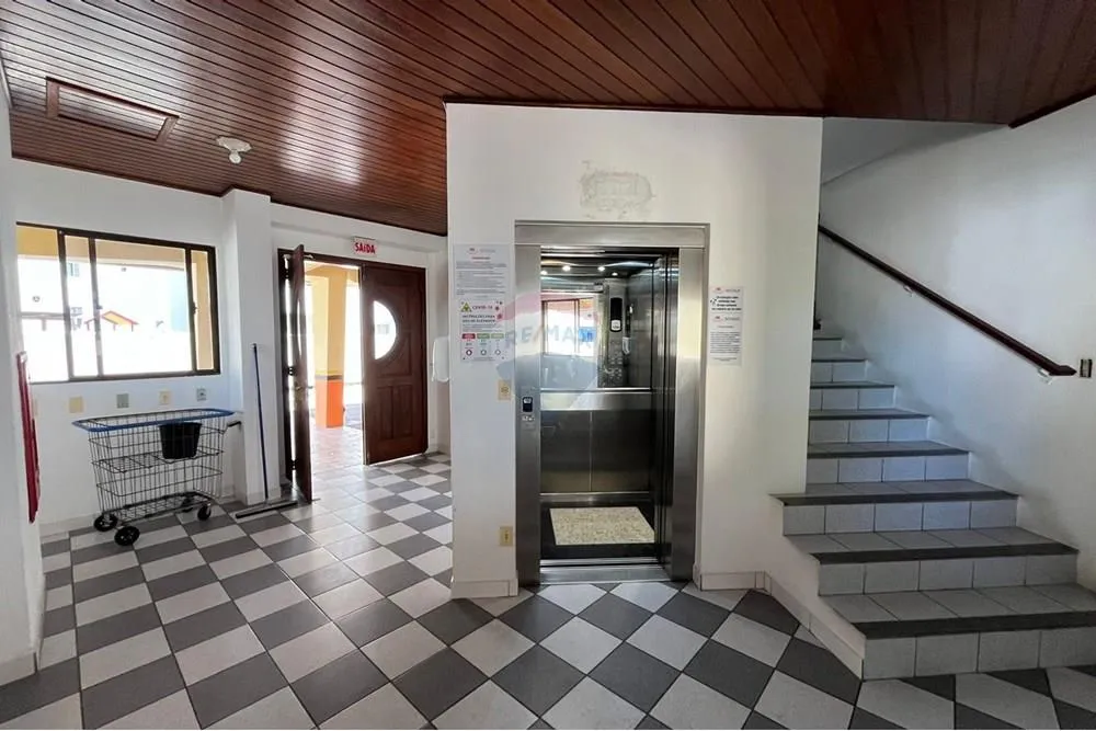 Furnished 1-bedroom apartment with 60 m² and 1 bath — photo 21