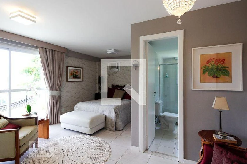 House for rent with 4 en-suite bedrooms and 450 m² — photo 20