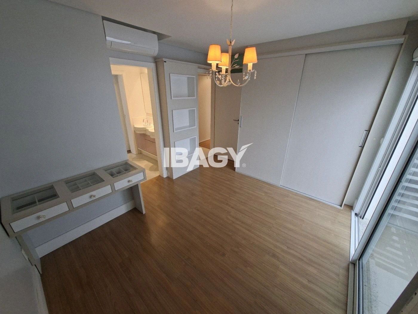 Furnished apartment, 324 m², with a private pool — photo 26