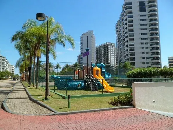 Furnished 1-bedroom apartment with 1 parking space 109 m² — photo 28