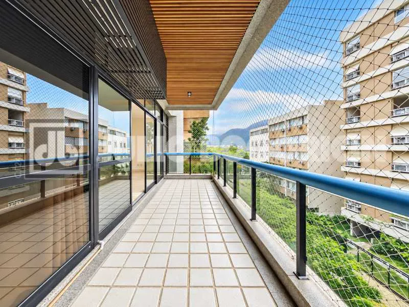 Квартира 125 м² із заскленим балконом та видом на гори — photo 4