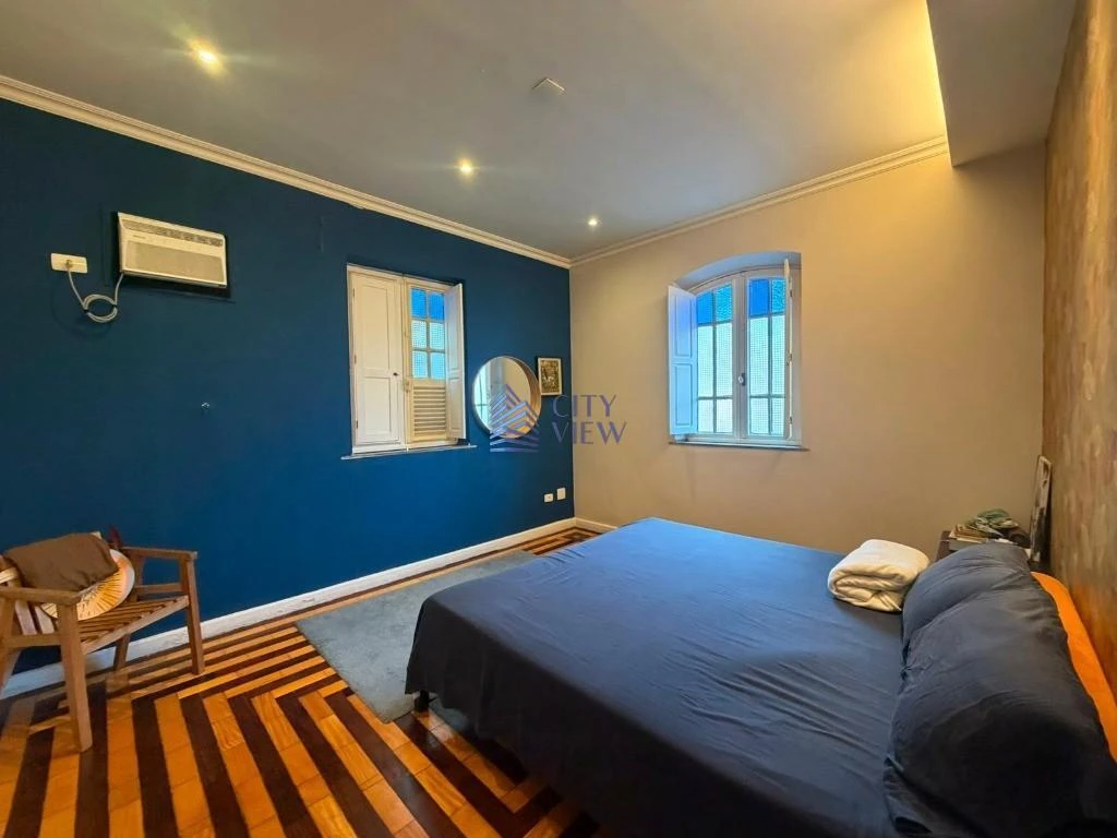 4-bedroom 500 m² house with 5 bathrooms — photo 15