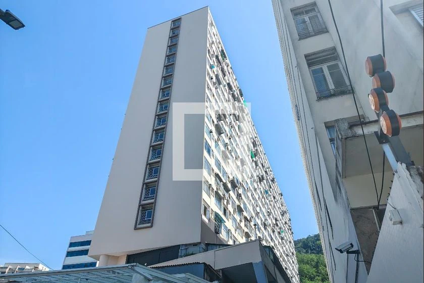 24 m² studio with 1 bedroom and glassed balcony — photo 23