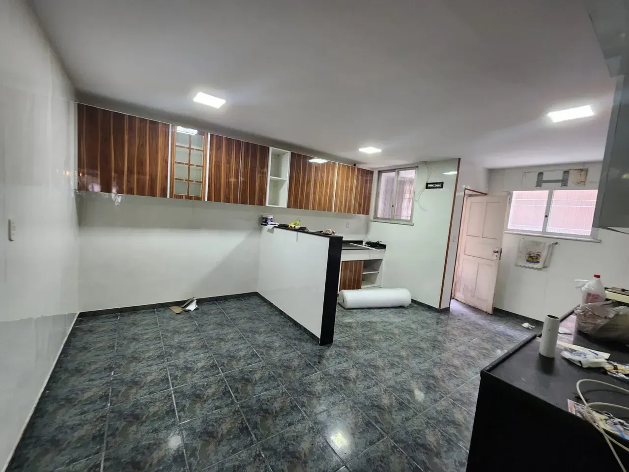 5-bedroom house with a bathtub in Rio de Janeiro — photo 3