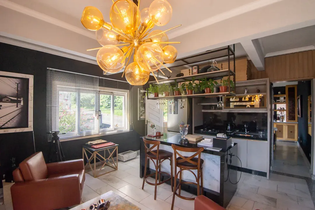 Furnished 860 m² house with 5 bedrooms and 10 bathrooms — photo 2