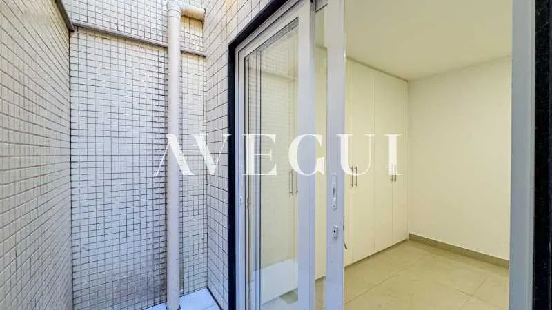 Ground-floor apartment with 2 bedrooms and open kitchen — photo 9