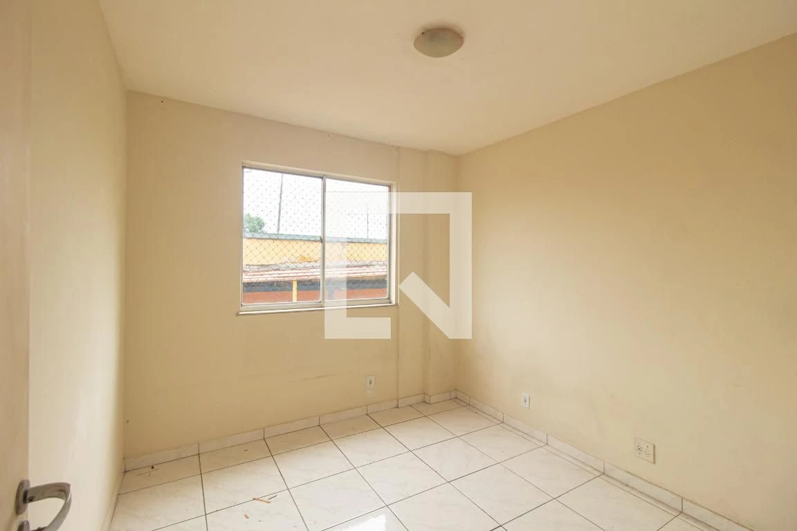 Unfurnished 2-bedroom apartment with 1 parking space — photo 3