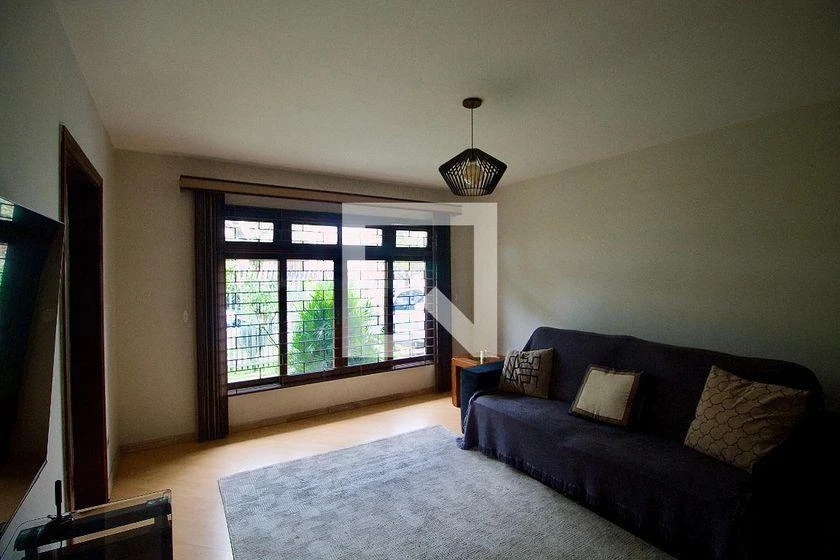 5-bedroom house with a home office — photo 22