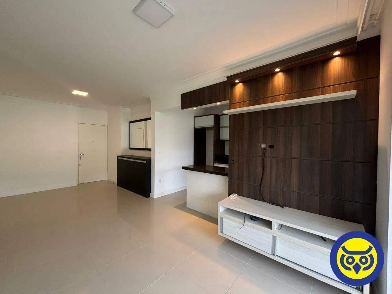 2-bedroom apartment with open kitchen and en-suite — photo 7
