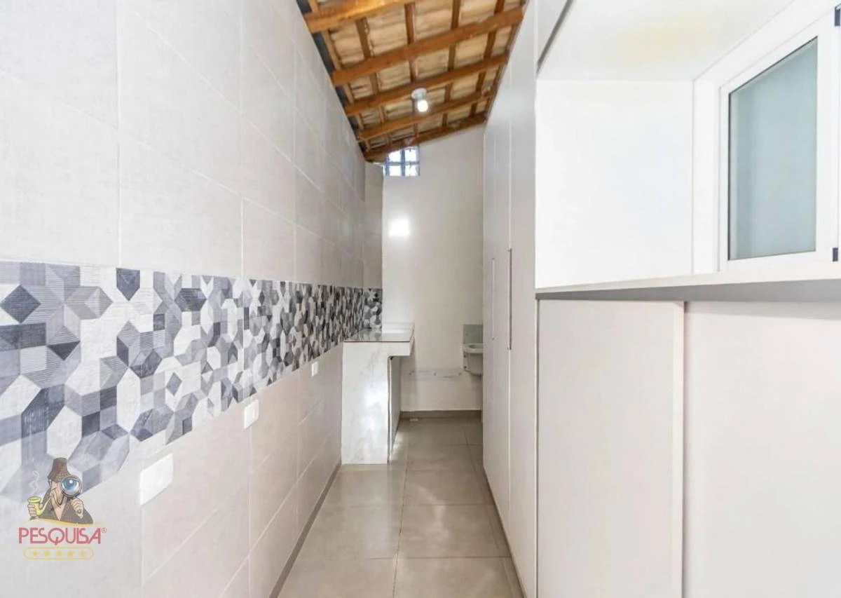 120 m² house with a washing machine and a home office — photo 17