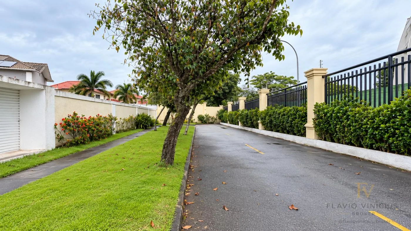 Casa com janelas do piso ao teto, Barra da Tijuca — photo 33