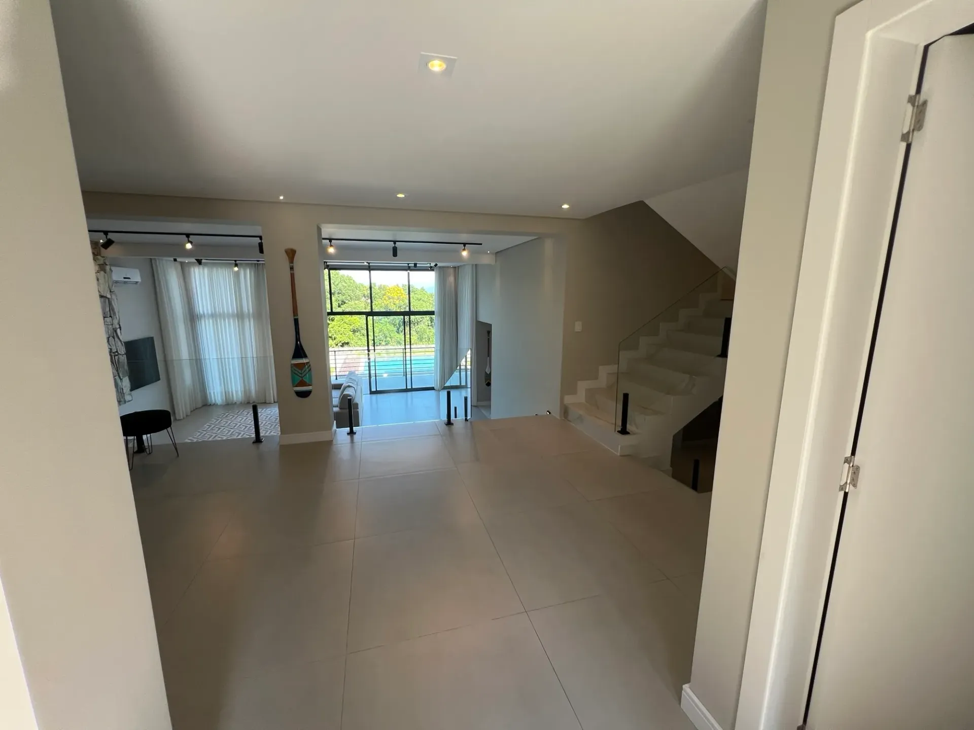 Gated condo house with 6 en-suite bedrooms and 7 baths — photo 20