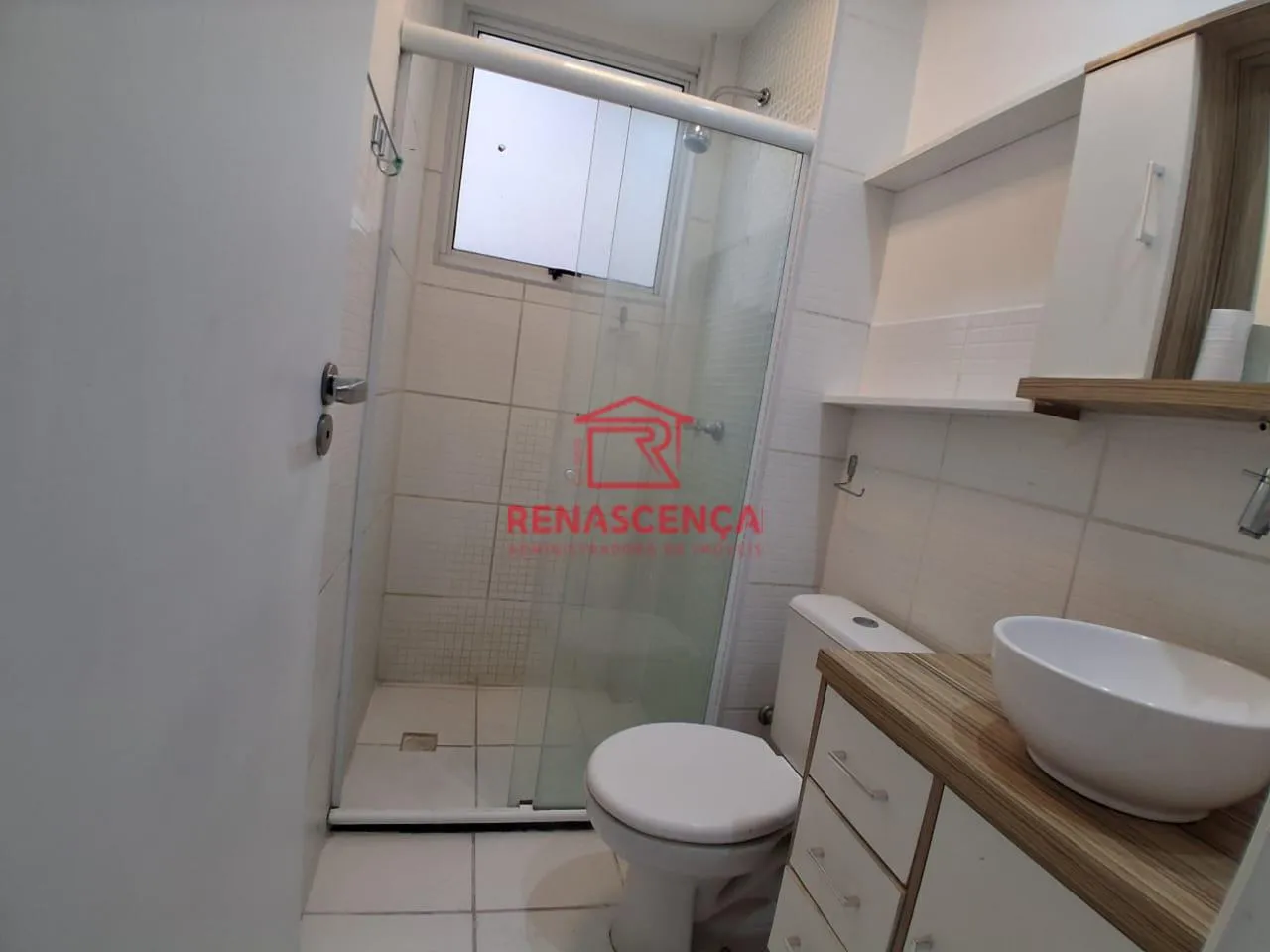 2-bedroom apartment in a building with a pool — photo 7