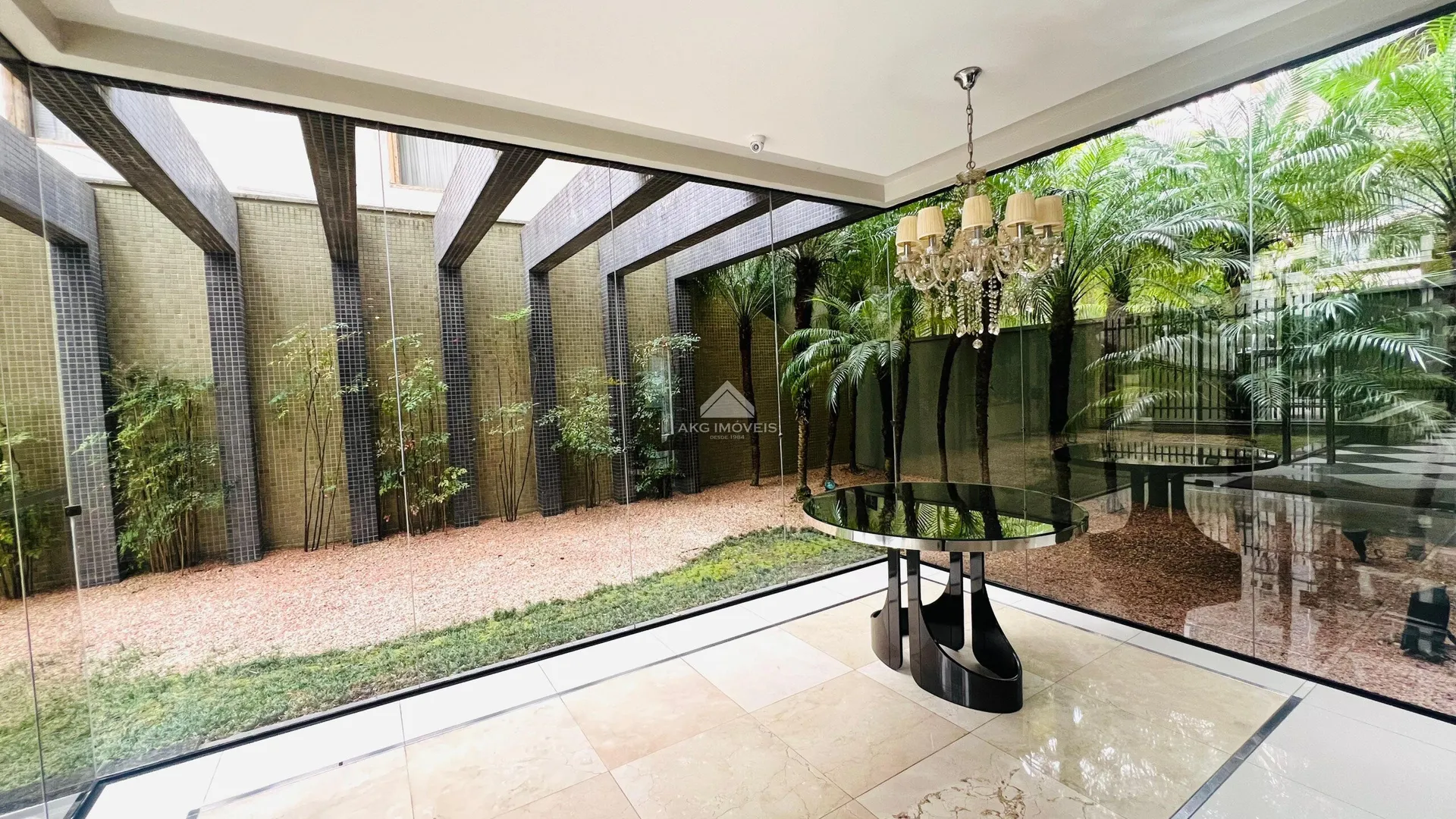 Apartamento com 4 quartos e 4 vagas, com varanda — photo 4