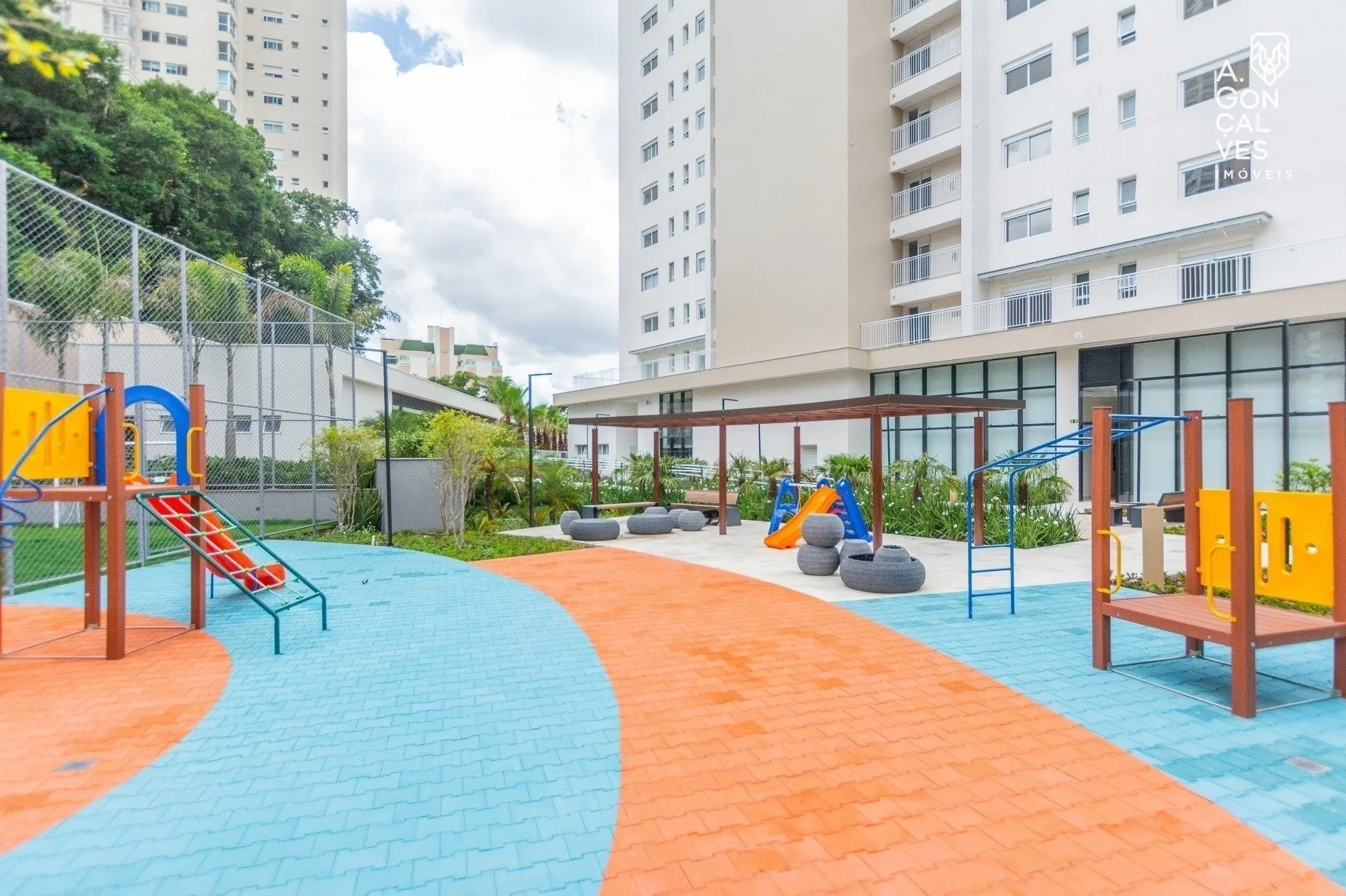 Мебльована квартира 260 м² з 4 спальнями з власними ваннами — photo 70
