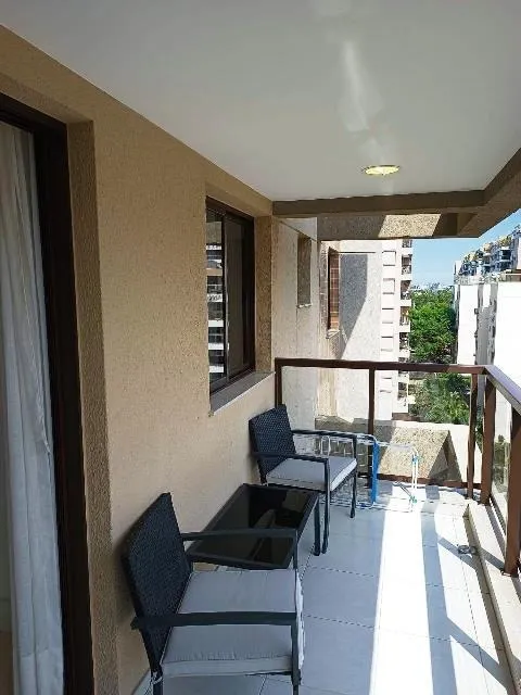 Apartamento com 4 dormitórios e cozinha americana a gás — photo 15