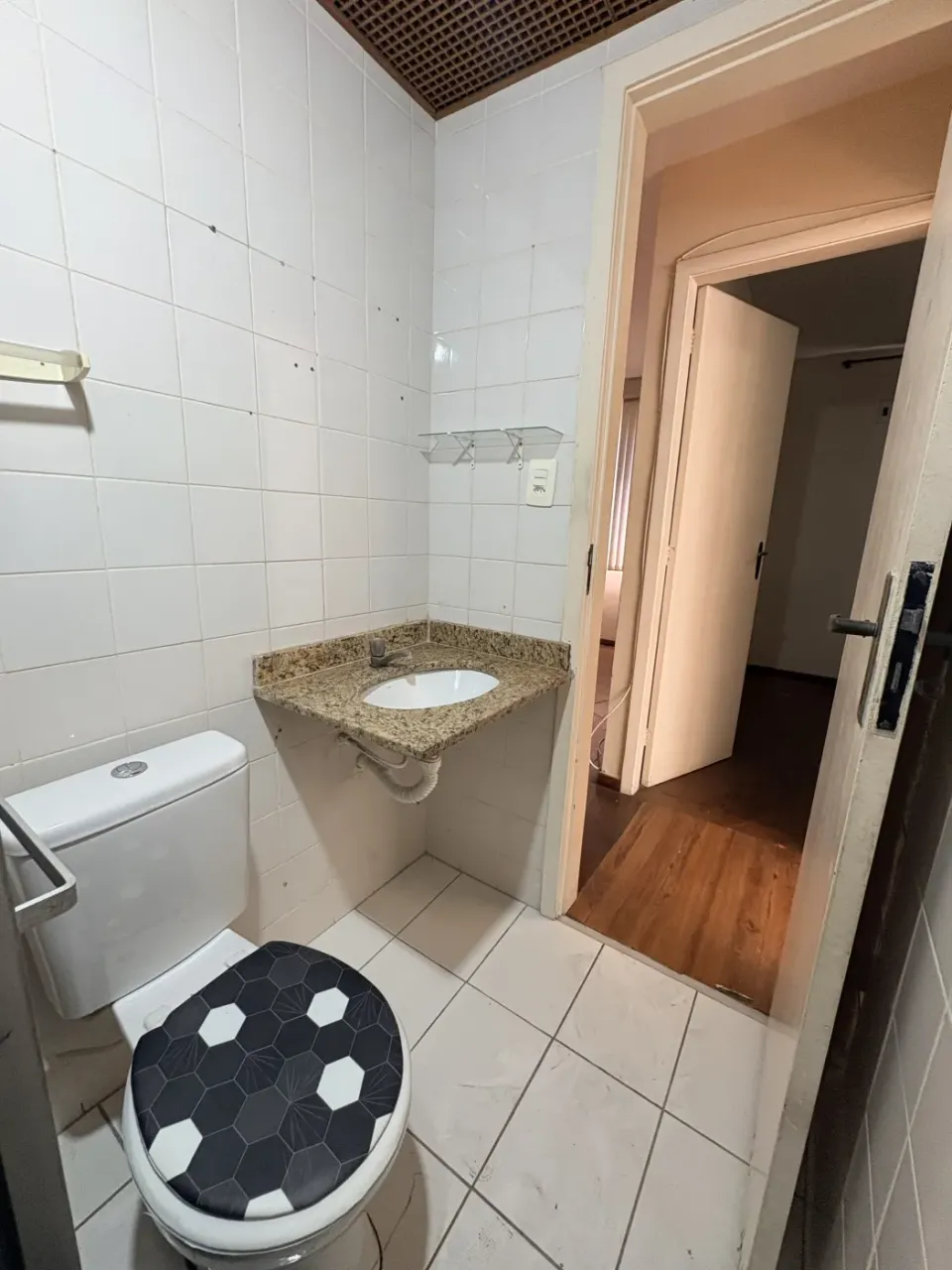 Unfurnished apartment with 2 bedrooms and 1 parking spot — photo 6
