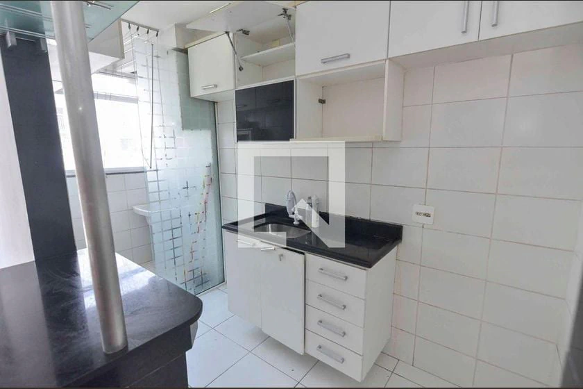 Apartment, 50 m², with wood or laminate floors — photo 12
